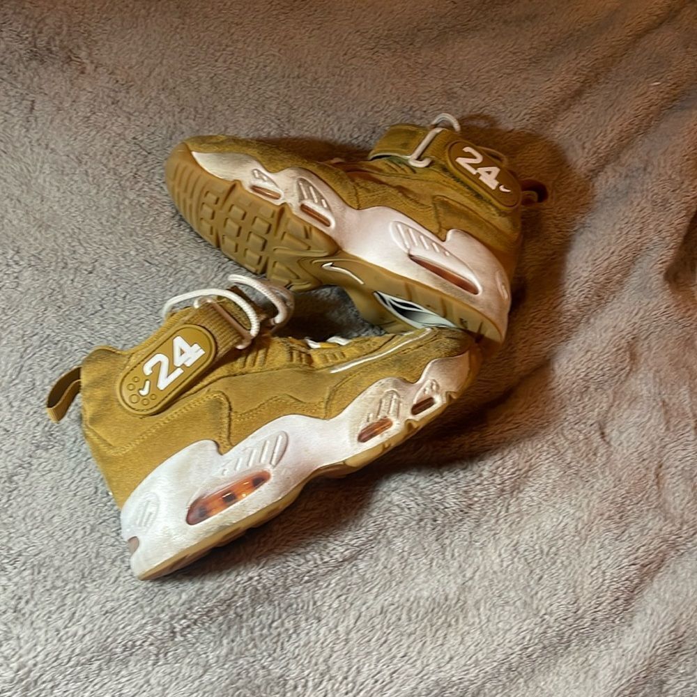 Nike air Griffey Max youth size 3.5
